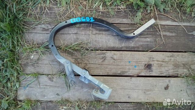 Петля крышки багажника Chevrolet Cruze 2009-2016