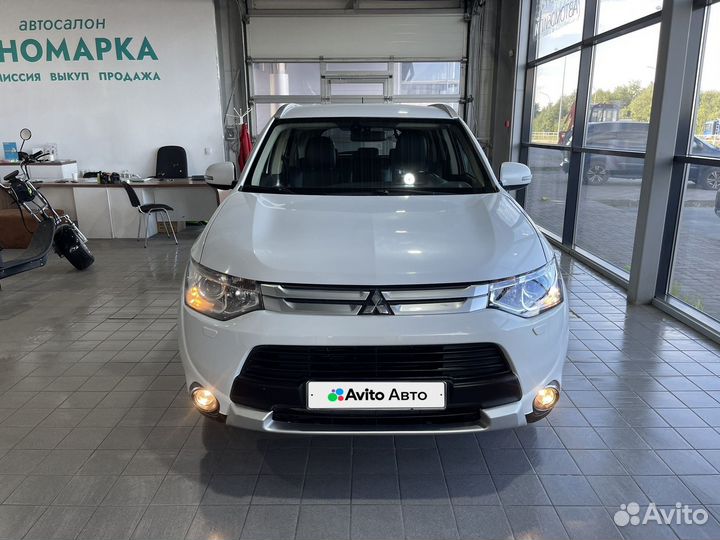 Mitsubishi Outlander 2.4 CVT, 2014, 166 695 км