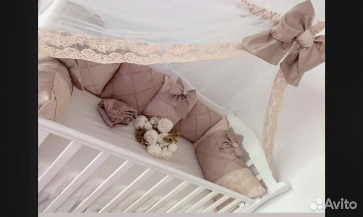 Бортики и балдахин в кроватку