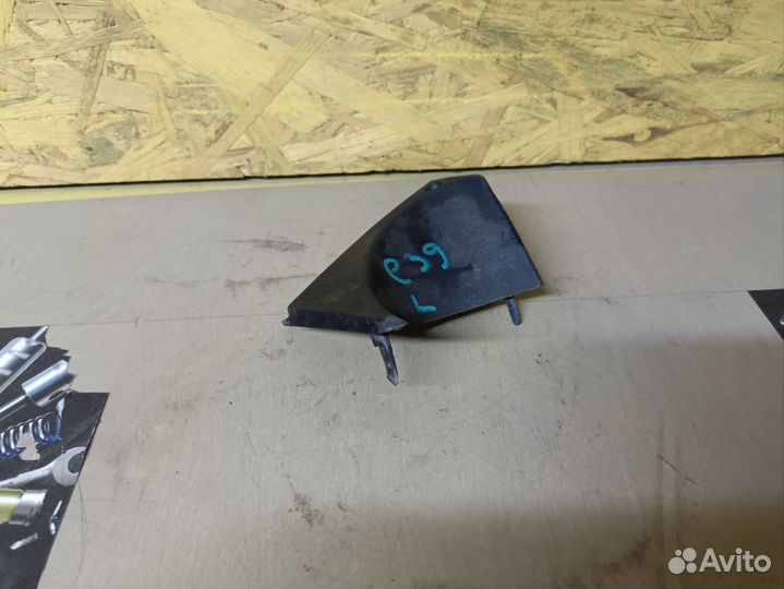 Заглушка бампера BMW e39 M57 2000