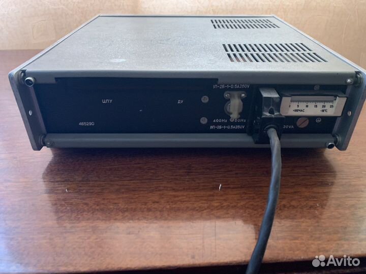 Вольтметр B7-40/4