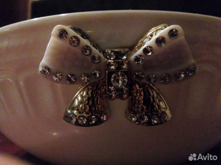 Большой фарфоровый салатник 19 см