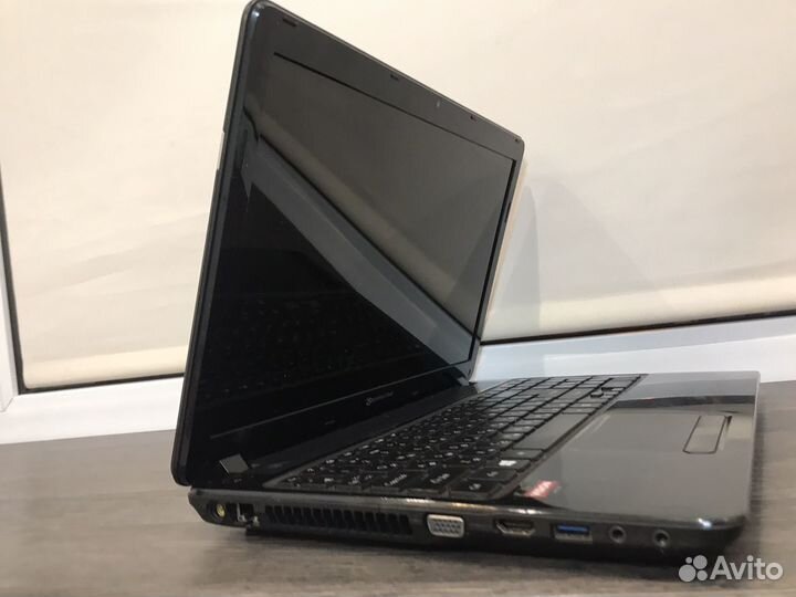 Мощный ноутбук Packard bell с ssd диском