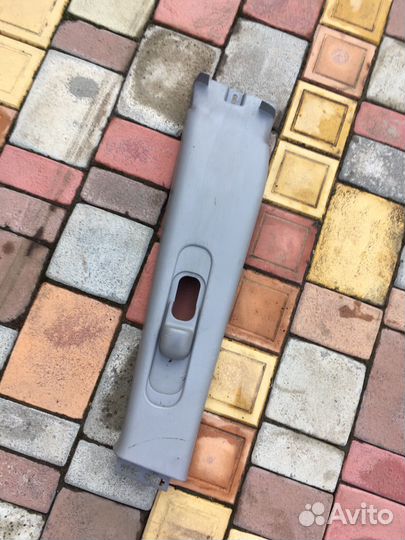 Toyota rav 4 2004 обшивка средней стойки