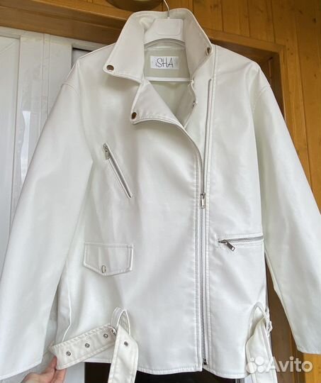 Куртка/косуха белая р-р М длинная