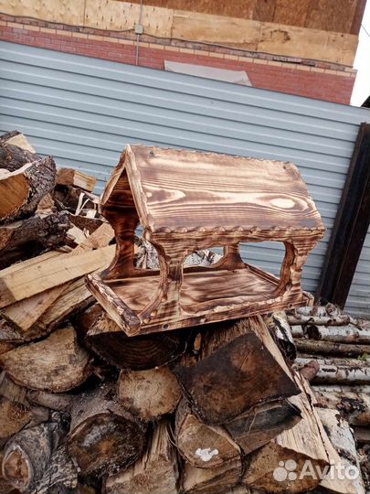 Кормушка для птиц