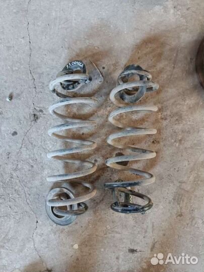 Пружины Toyota Corolla E180
