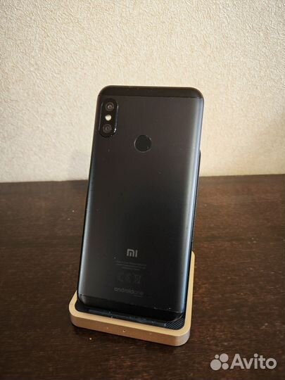 Xiaomi Mi A2 Lite Android One, 3/32 ГБ