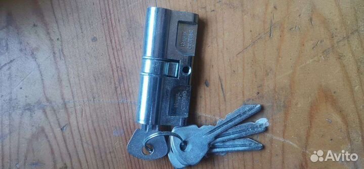 Личинка для замка