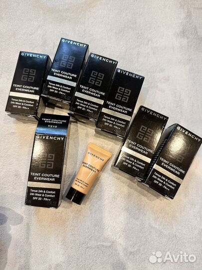 Тональный флюид Givenchy Teint Couture Everwear