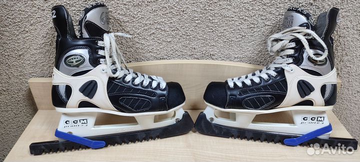 Коньки хоккейные CCM 652 Super Tacks 42 размер
