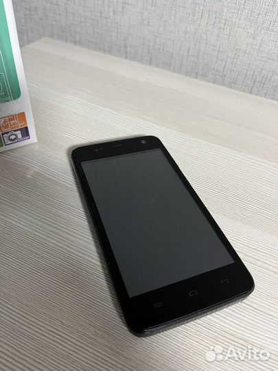 Телефон Explay Vega