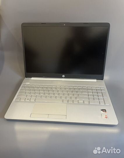 Ноутбук HP 15-gw0030ur