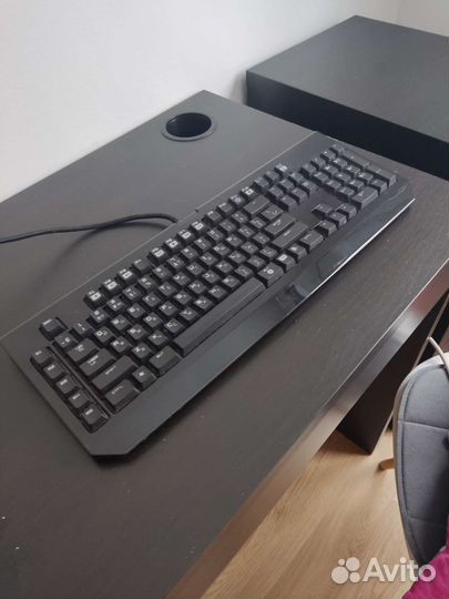 Игровая клавиатура razer BlackWidow
