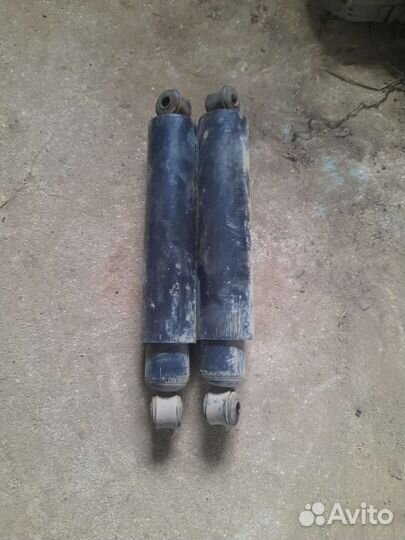 Задние амортизаторы нива шевроле