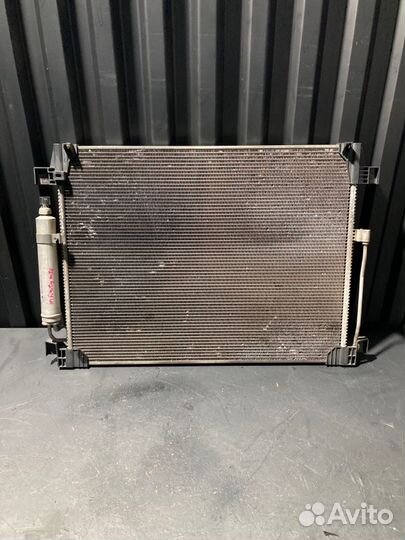 Радиатор кондиционера передний Infiniti M25 M37
