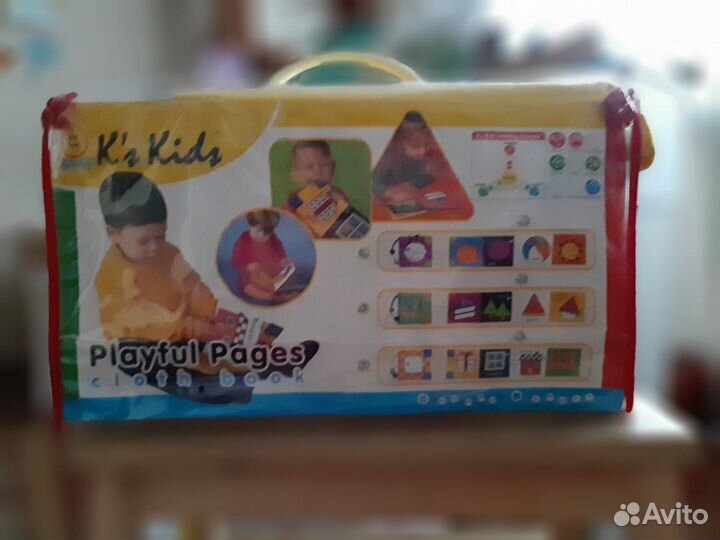 Сенсорная игрушка -книжка для малыша