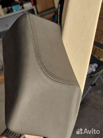 Стойки под акустику Range Rover L322