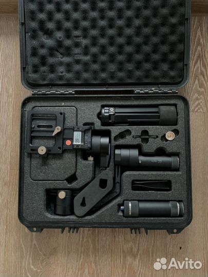 Стабилизатор Zhiyun Crane Plus