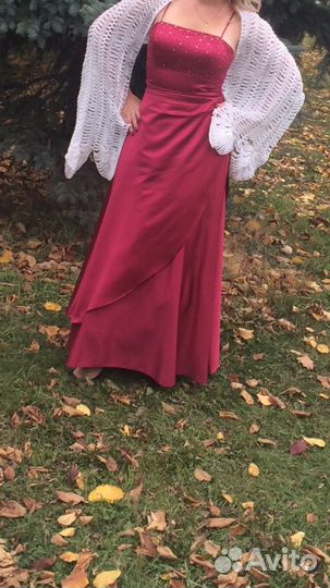 Платье вечернее