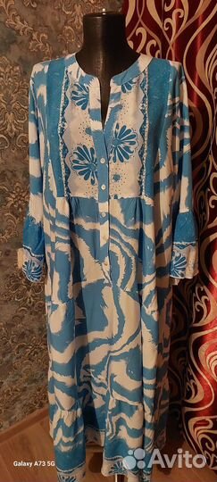 Платье для женщин