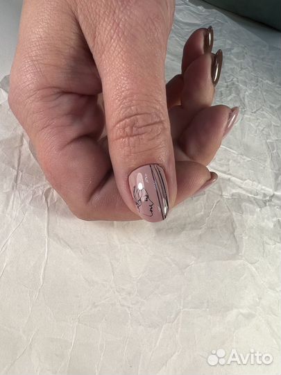 Маникюр