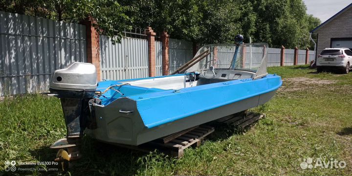 Лодка моторная Обь-М