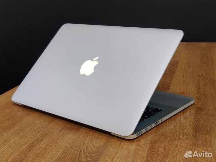 Macbook pro 13 retina 2K / i5 2,6GHz / 8gb / ssd