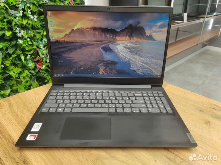 Современный ноутбук Lenovo, AMD A6-9th, 256gb