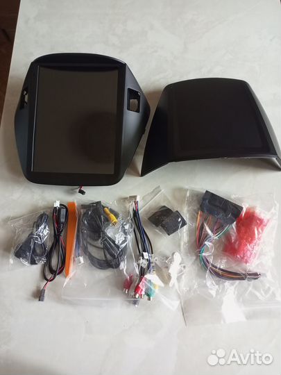 Магнитола Hyundai ix35, Tucson II (11-2015) Tesla