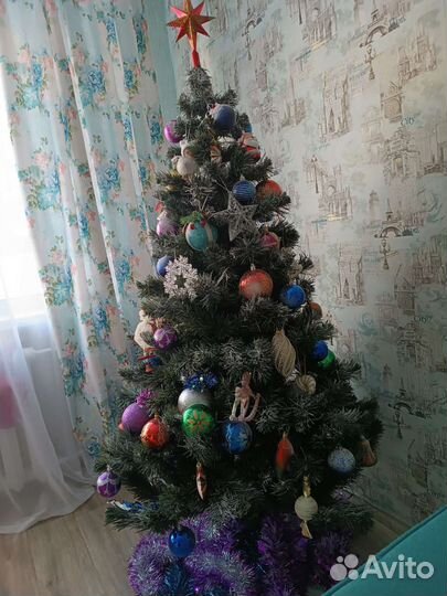 Елка искусственная