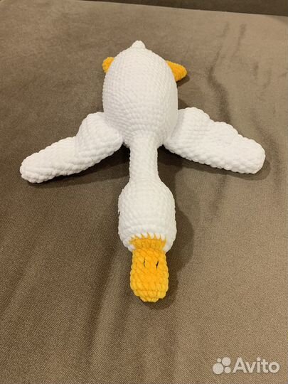 Гусь обнимусь