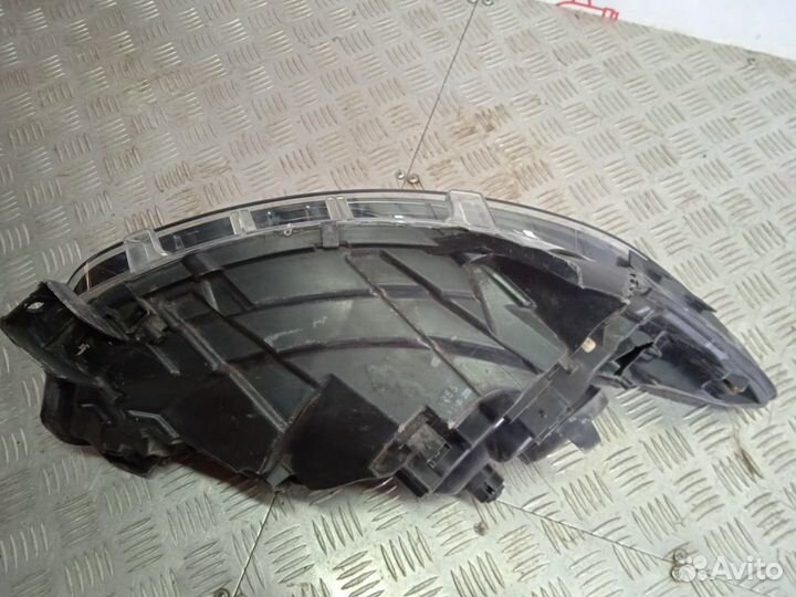 Б/У фара (фонарь, оптика) передний левый Renault