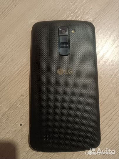 LG K10 (2017) M250, 2/16 ГБ