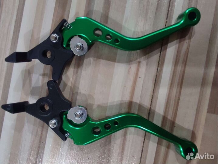 Рычаги тормоза на Yamaha majesty 400