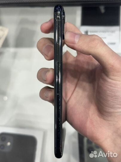 iPhone X, 64 ГБ