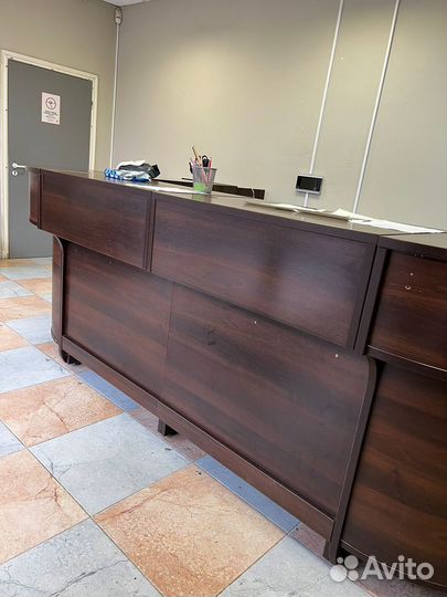 Стойка администратора