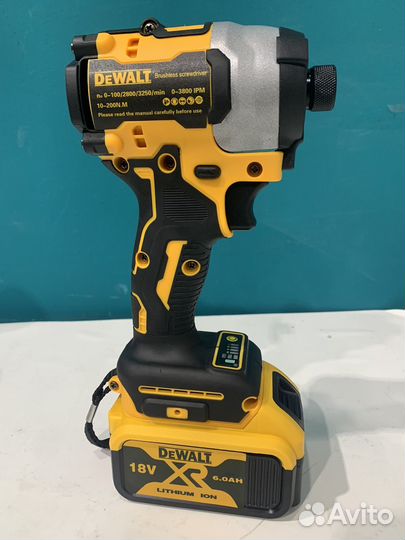 Набор 2в1 DeWalt гайковерт и винтоверт 18v