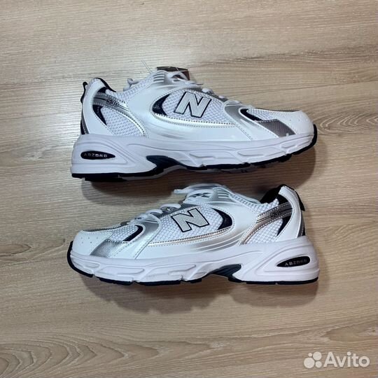 Кроссовки New Balance 530