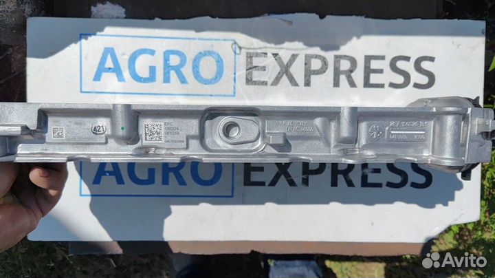 Модуль распредвалов 04L109071E в сборе новый ориги