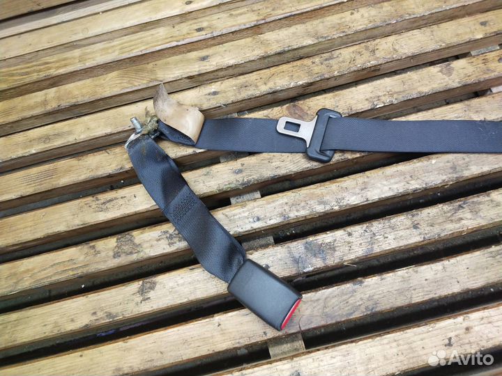 Ремень безопасности задний Nissan Teana J31 2006