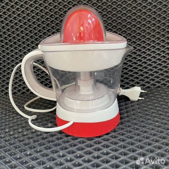 Соковыжималка Maxwell MW-1109 (Рассрочка / В4)