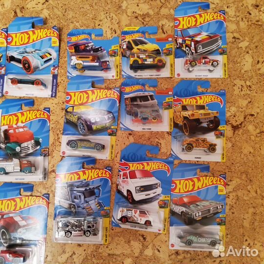 Кейс. Машинки Hot wheels новые оригинал