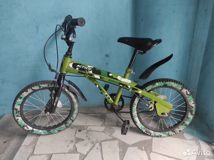Детский велосипед 16