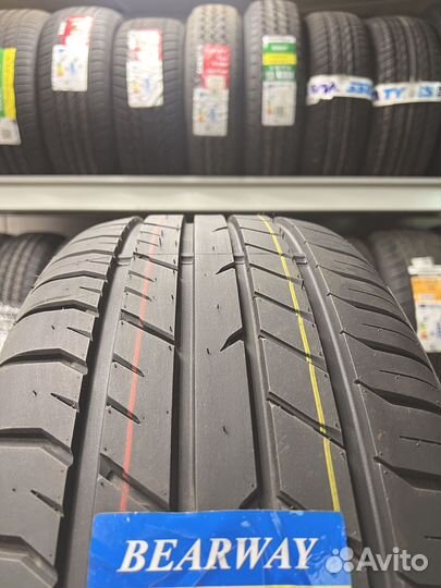 Bearway BW118 235/40 R19 114T