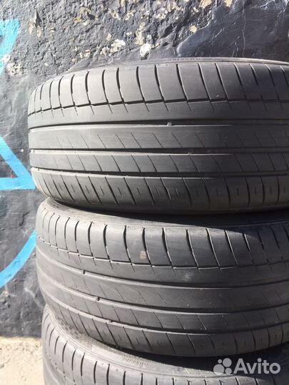 Kapsen RS26 255/45 R20