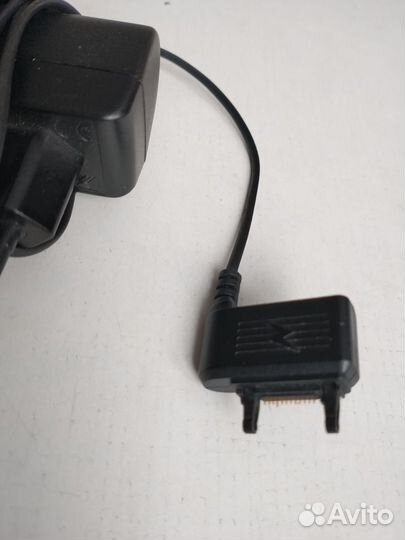 Зарядное устройство для телефона