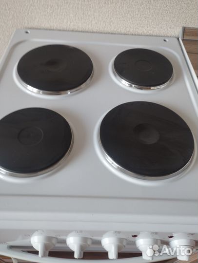 Продам электрическую плиту