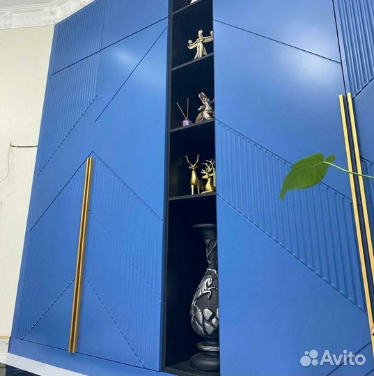 Встроенный шкаф