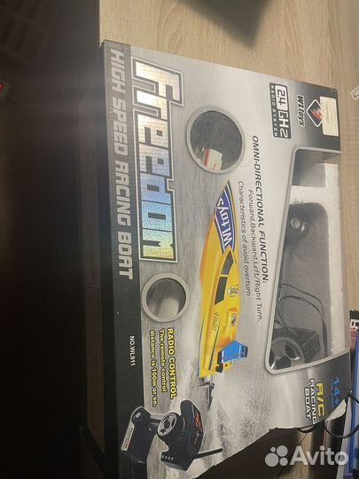 Гоночная лодка